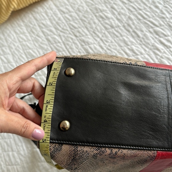 NWOT - Leather color block bag - Picture 4 of 9